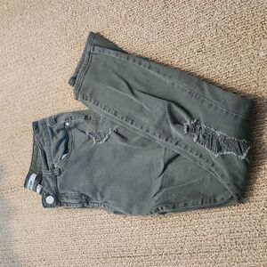 Green distressed Refuge Skinny Jeans Size 6